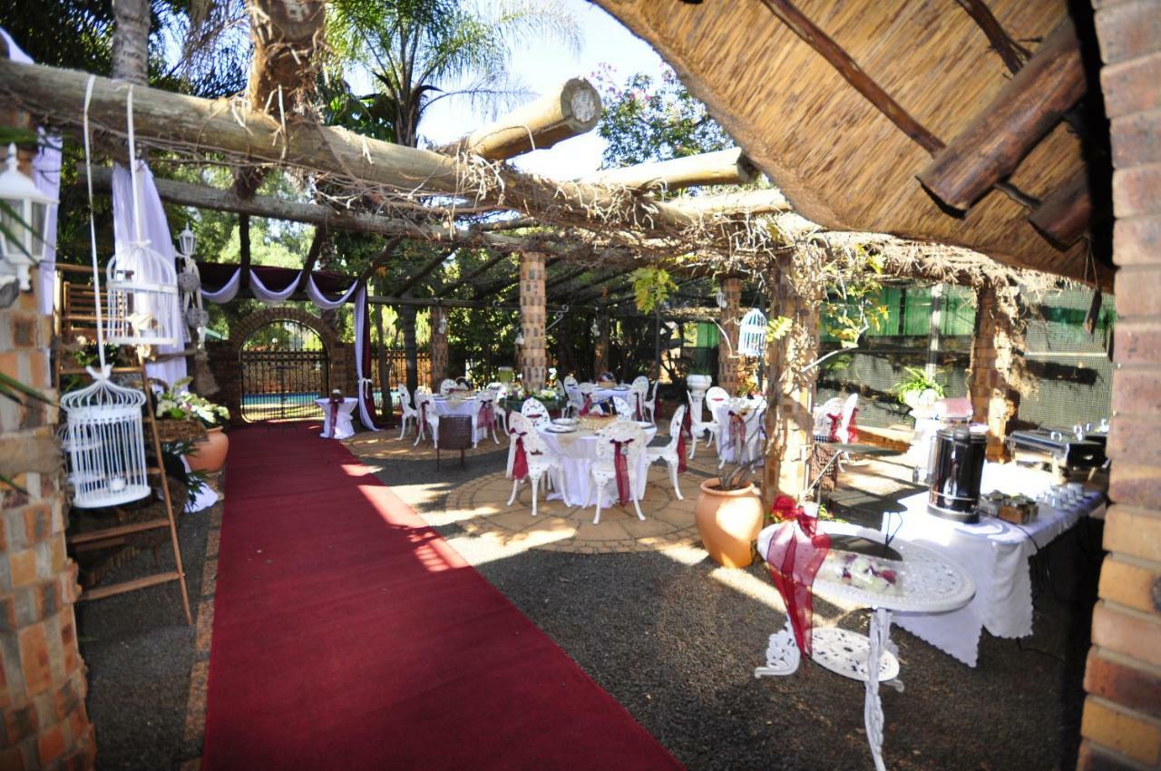 A Knights Rest Guesthouse Pretoria Ngoại thất bức ảnh